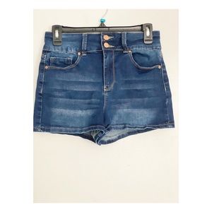 High waisted Ymi shorts size 7/28